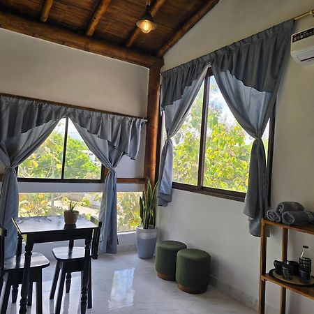 Palmendros Hosteria มอนตาญิตาร์ ภายนอก รูปภาพ