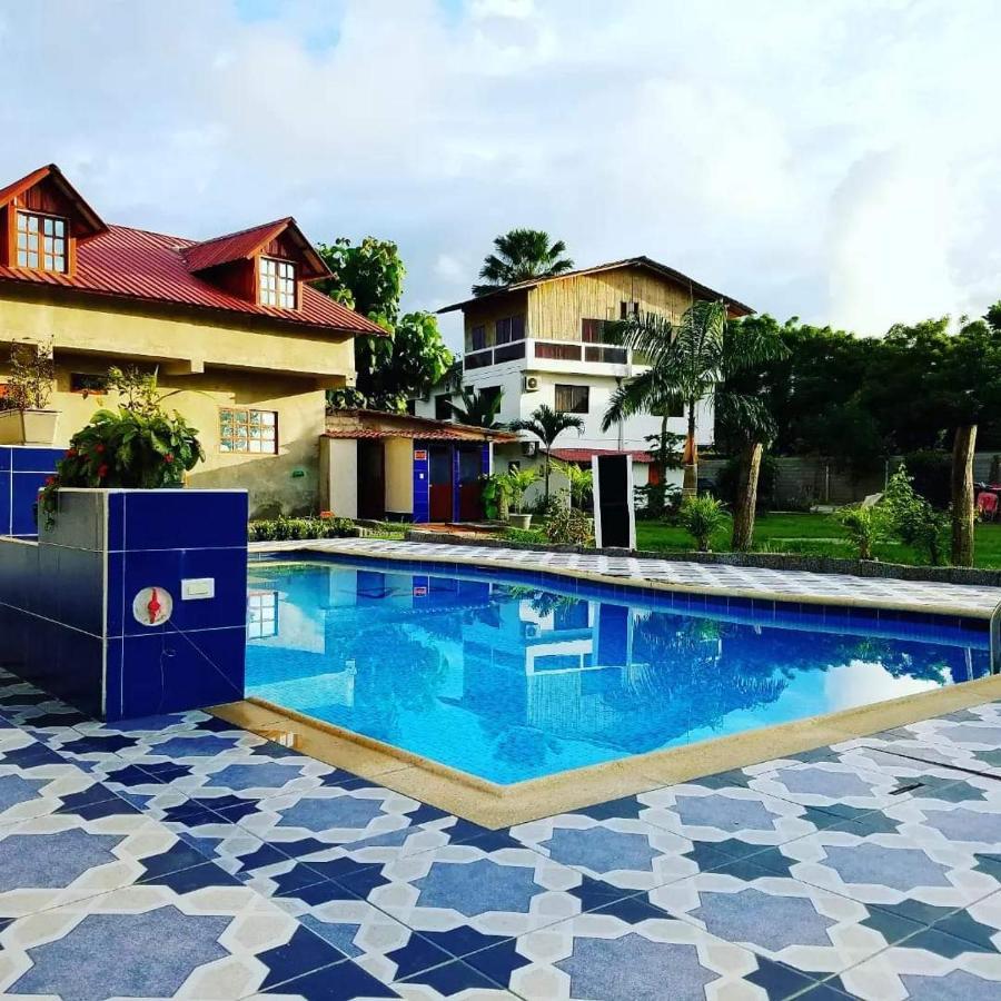 Palmendros Hosteria มอนตาญิตาร์ ภายนอก รูปภาพ