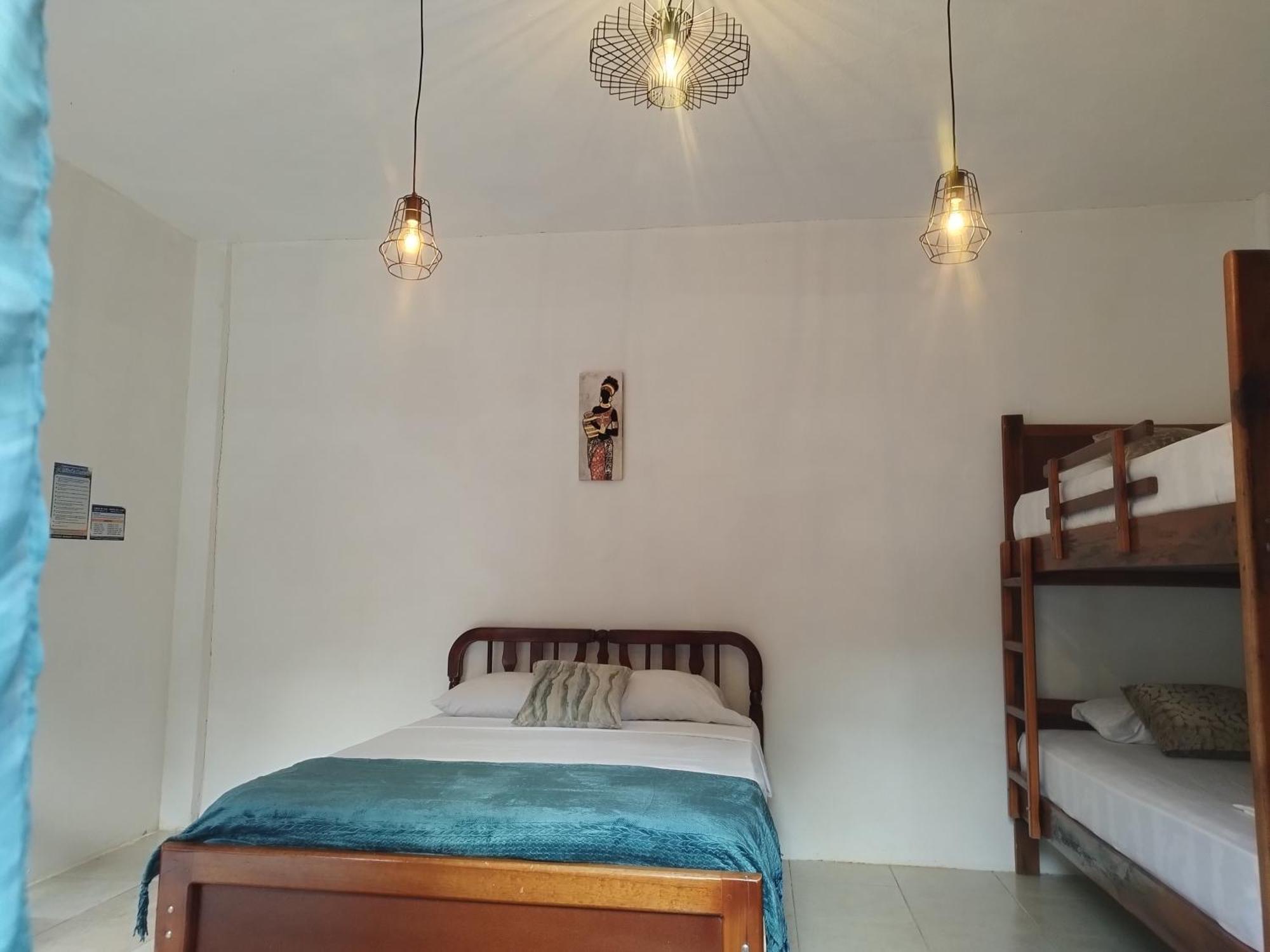 Palmendros Hosteria มอนตาญิตาร์ ภายนอก รูปภาพ
