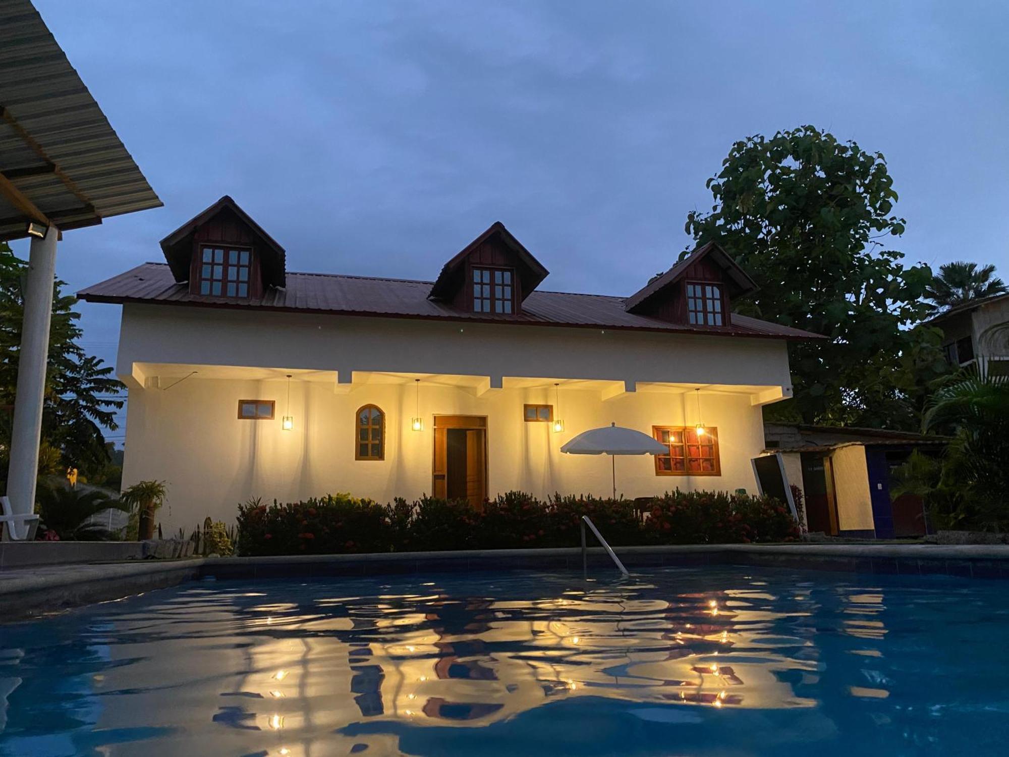 Palmendros Hosteria มอนตาญิตาร์ ภายนอก รูปภาพ