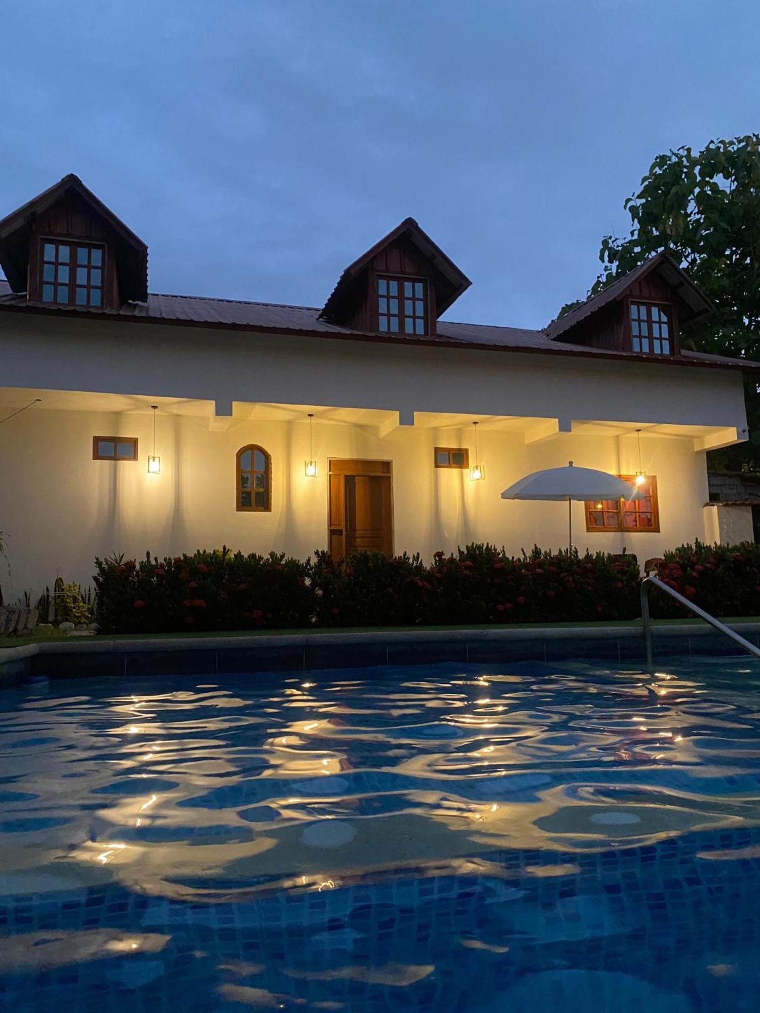 Palmendros Hosteria มอนตาญิตาร์ ภายนอก รูปภาพ