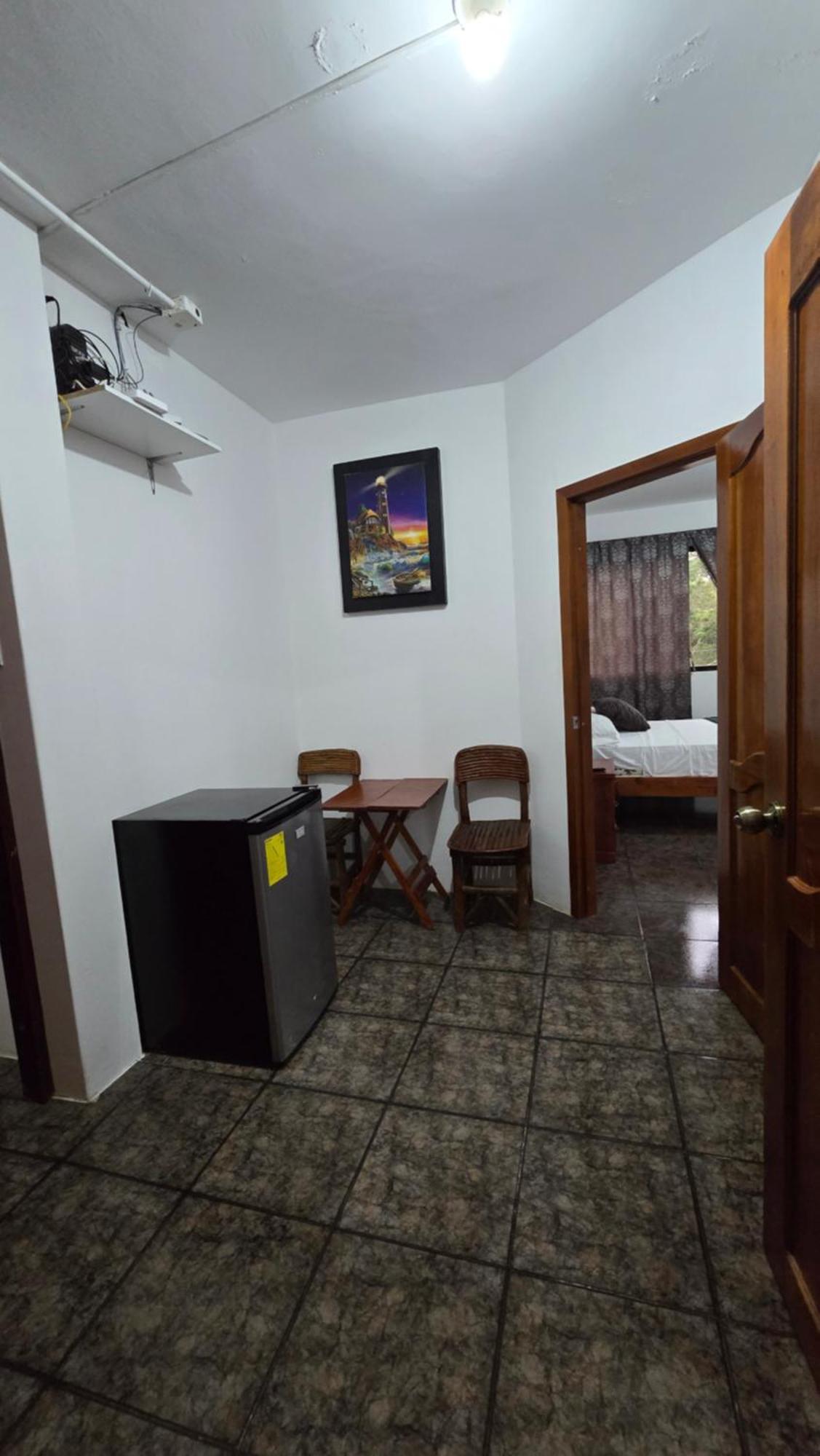 Palmendros Hosteria มอนตาญิตาร์ ภายนอก รูปภาพ